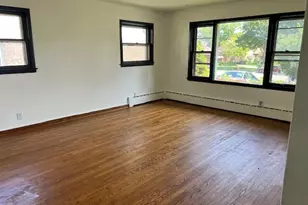 3377 S 34th St, Milwaukee, WI 53215 - Photo 11