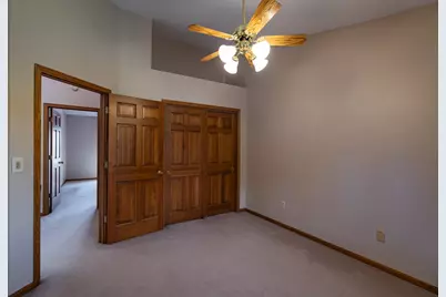 524  10th Ave, Onalaska, WI 54650 - Photo 19