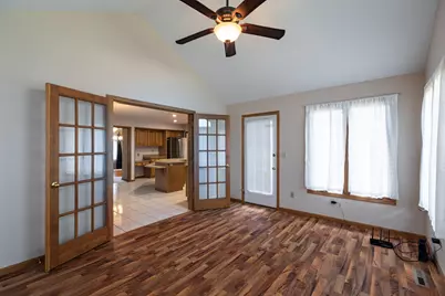 524  10th Ave, Onalaska, WI 54650 - Photo 5