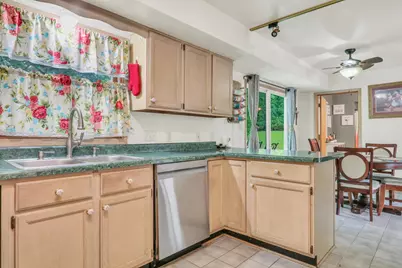 21720  121st Pl, Salem Lakes, WI 53104 - Photo 13