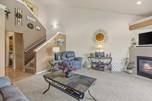 525 Bluebill Ln, Sheboygan Falls, WI 53085 - Photo 11