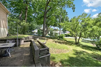 11605 W Mount Vernon Ave, Wauwatosa, WI 53226 - Photo 41