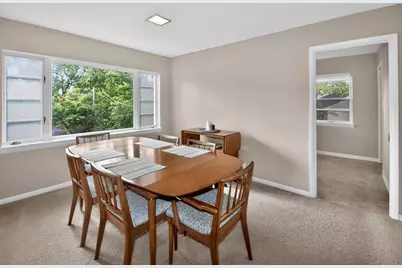 11605 W Mount Vernon Ave, Wauwatosa, WI 53226 - Photo 9