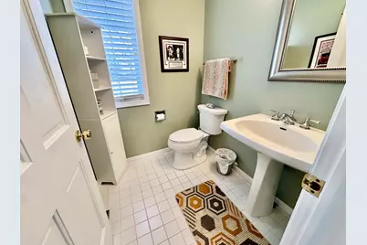 1737  Woodland Dr #12-39, Geneva, WI 53147 - Photo 15
