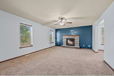2305  Rustic Woods Ct, Waukesha, WI 53188 - Photo 15