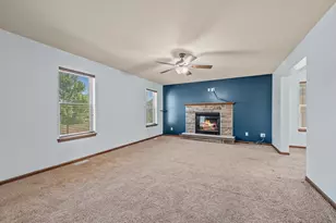 2305 Rustic Woods Ct, Waukesha, WI 53188 - Photo 15