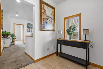 2636 W Hayes Ave, Milwaukee, WI 53215 - Photo 21