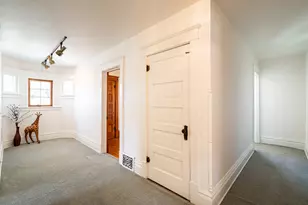 827 Oakland Ave, Waukesha, WI 53186 - Photo 21