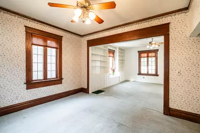 827  Oakland Ave, Waukesha, WI 53186 - Photo 7