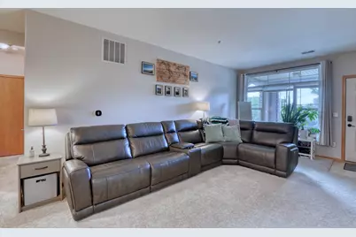 2933 W Drexel Ave #506, Franklin, WI 53132 - Photo 15