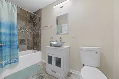 915 E Homer St, Milwaukee, WI 53207 - Photo 25