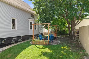 915 E Homer St, Milwaukee, WI 53207 - Photo 27