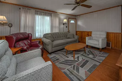 332 S 60th St, Milwaukee, WI 53214 - Photo 13