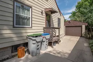 332 S 60th St, Milwaukee, WI 53214 - Photo 31