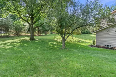 W277S4070  Green Country Rd, Waukesha, WI 53189 - Photo 33
