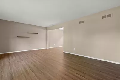 W277S4070  Green Country Rd, Waukesha, WI 53189 - Photo 7
