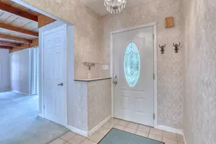 2737 S Waukesha Rd, West Allis, WI 53227 - Photo 9