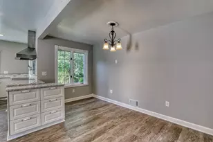 2737 S Waukesha Rd, West Allis, WI 53227 - Photo 19