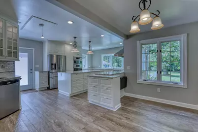 2737 S Waukesha Rd, West Allis, WI 53227 - Photo 13