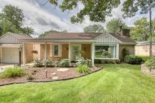 2737 S Waukesha Rd, West Allis, WI 53227 - Photo 1