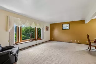 4185 Beaufort Dr, Brookfield, WI 53045 - Photo 13