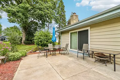 4185  Beaufort Dr, Brookfield, WI 53045 - Photo 9