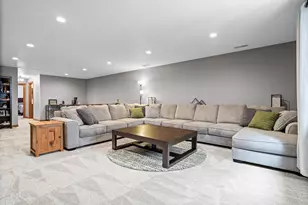 929 Rolling Oaks Dr, Onalaska, WI 54650 - Photo 21