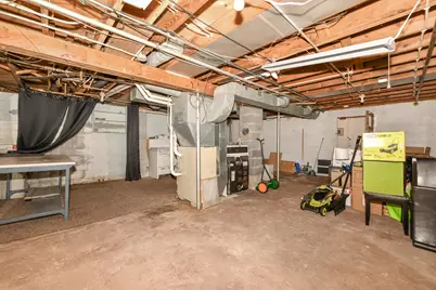 860  Genesee St #862, Waukesha, WI 53186 - Photo 25