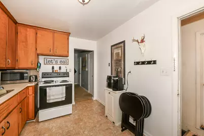 860  Genesee St #862, Waukesha, WI 53186 - Photo 13