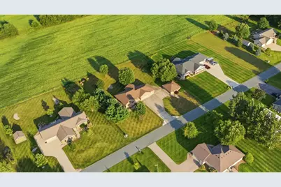 N8670  Hanson Dr, Holland, WI 54636 - Photo 37