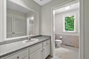 1520 W Manor Ln, River Hills, WI 53217 - Photo 37