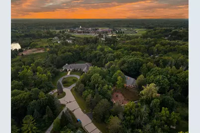 1520 W Manor Ln, River Hills, WI 53217 - Photo 63