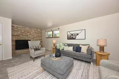 12475  Elmhurst Pkwy, Elm Grove, WI 53122 - Photo 25