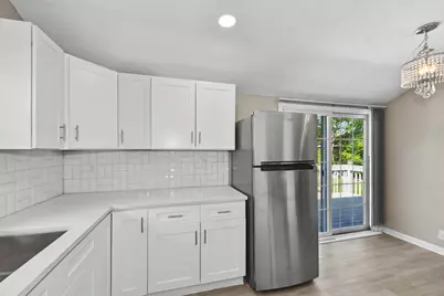 6715 N 78th St, Milwaukee, WI 53223 - Photo 11