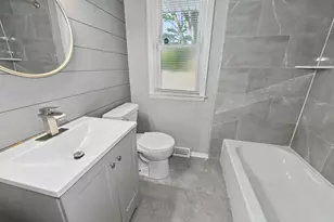 6715 N 78th St, Milwaukee, WI 53223 - Photo 15