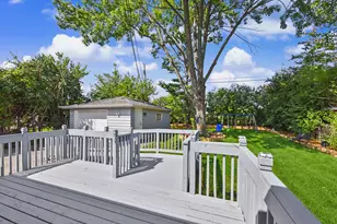 6715 N 78th St, Milwaukee, WI 53223 - Photo 31