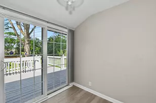 6715 N 78th St, Milwaukee, WI 53223 - Photo 13