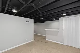 6715 N 78th St, Milwaukee, WI 53223 - Photo 23