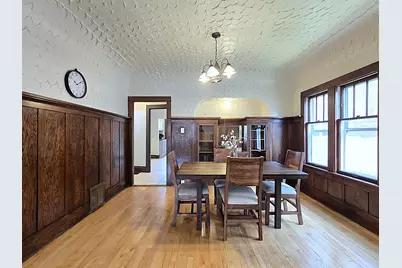 2808 N 37th St, Milwaukee, WI 53210 - Photo 9