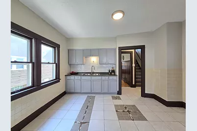 2808 N 37th St, Milwaukee, WI 53210 - Photo 3