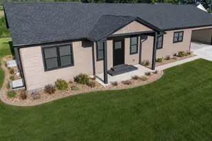 1421 Waldenberger Rd, Holmen, WI 54636 - Photo 13