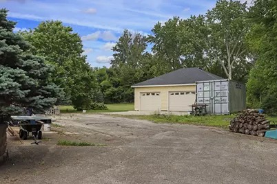 740 S Cosgwell Dr, Silver Lake, WI 53170 - Photo 41