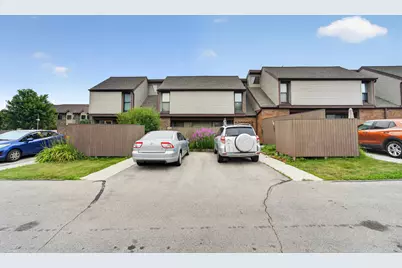 1421 W Edgerton Ave #R, Milwaukee, WI 53221 - Photo 3