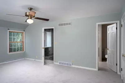 2630 N 88th St, Wauwatosa, WI 53226 - Photo 23