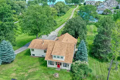 W304N2426  Maple Ave, Delafield, WI 53072 - Photo 17