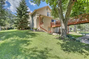 W304N2426 Maple Ave, Delafield, WI 53072 - Photo 39