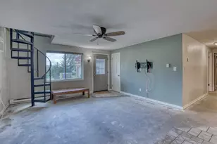 W304N2426 Maple Ave, Delafield, WI 53072 - Photo 27