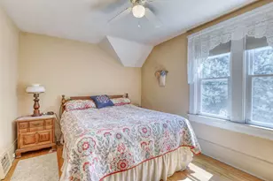 W304N2426 Maple Ave, Delafield, WI 53072 - Photo 21