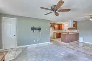 W304N2426 Maple Ave, Delafield, WI 53072 - Photo 25