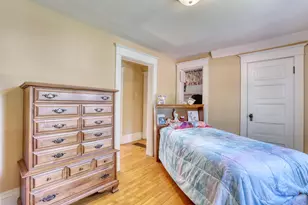 W304N2426 Maple Ave, Delafield, WI 53072 - Photo 23